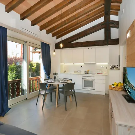 Al Segnavento Montese Apartman Toscolano Maderno